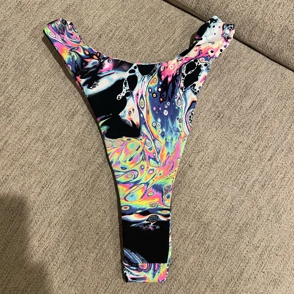 iHeartRaves - Picture 5 of 6